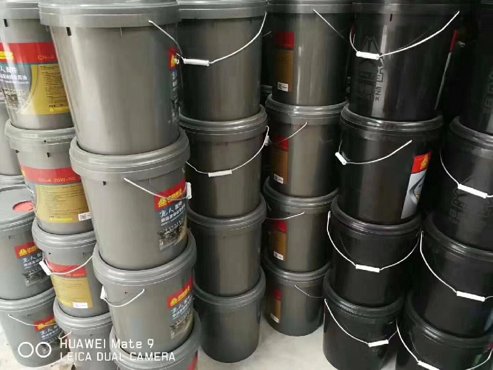 重汽發(fā)動(dòng)機(jī)機(jī)油