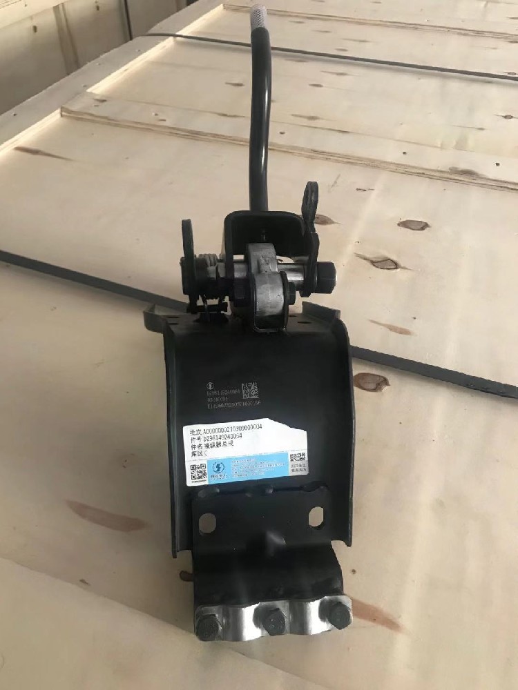 操縱機構(gòu) 操縱機構(gòu)