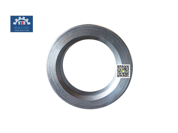 31L03-04075   后油封座圈  Seal the inner ring   SINOTRUK   HOWO   FY457  Truck single stage drive axle parts