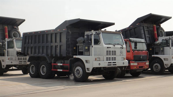 HOWO70礦.jpg
