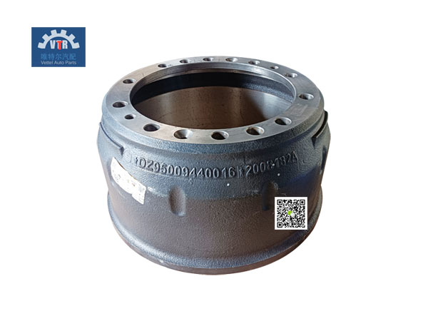 DZ9500940016 制動鼓 Brake drum SHACMAN HANDE HDZ237 轉(zhuǎn)向驅(qū)動橋 HD9t Steering drive axle 重量:47kg DZ9500940016 制動鼓 Brake drum SHACMAN HANDE HDZ237 轉(zhuǎn)向驅(qū)動橋 HD9t Steering drive axle 重量:47kg